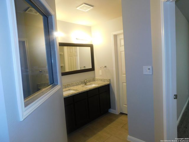 8810 Appaloosa Pass, Converse, TX 78109