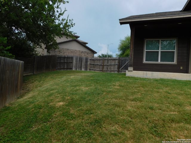 8810 Appaloosa Pass, Converse, TX 78109