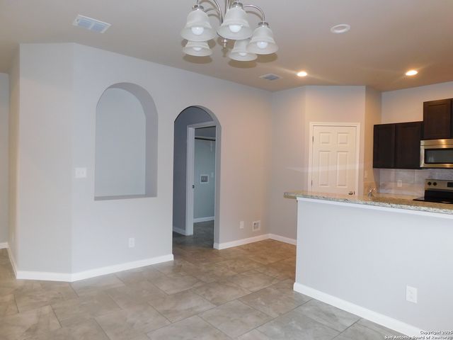 8810 Appaloosa Pass, Converse, TX 78109