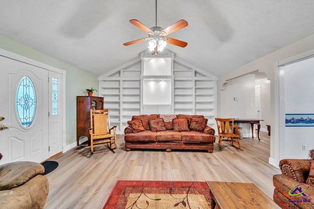 408 Langston Road, Perry, GA 31069