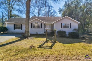 408 Langston Road, Perry, GA 31069