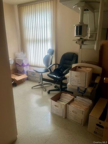 10922 Myrtle Avenue, Richmond Hill North, NY 11418