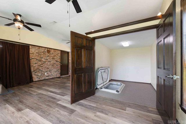 1315 S Crawford St, Clarksville, AR 72830