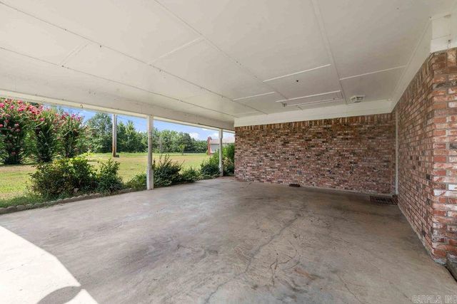 1315 S Crawford St, Clarksville, AR 72830