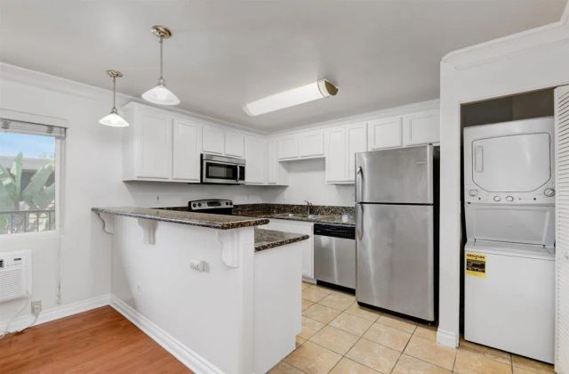 800 N Mollison Avenue 36, El Cajon, CA 92021