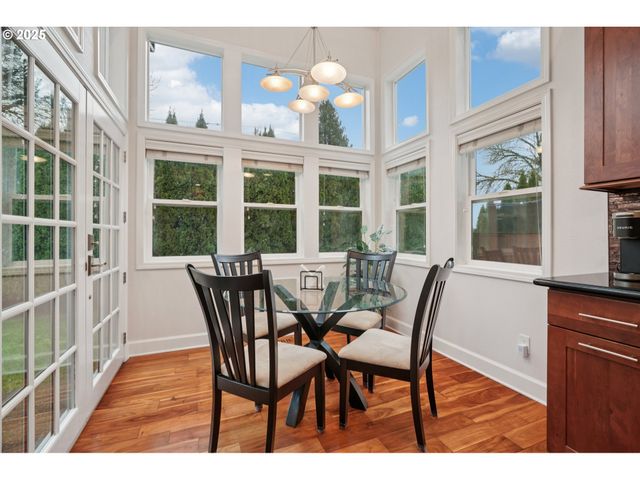 1333 Ne ZACHARY St, Hillsboro, OR 97124