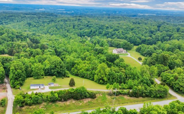 3467 Luther Ragan Rd, Palmyra, TN 37142