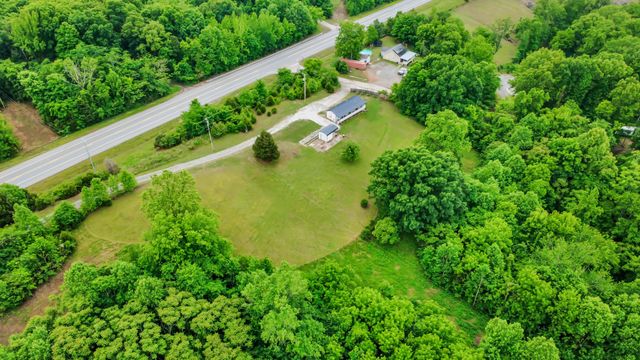 3467 Luther Ragan Rd, Palmyra, TN 37142