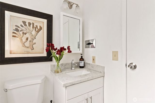 3919 SW 313th Street, Federal Way, WA 98023