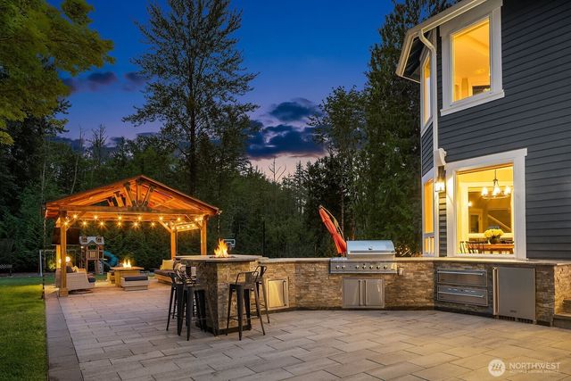 5728 238th Place NE, Redmond, WA 98053