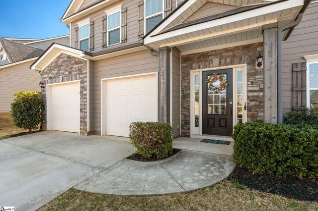 265 Delbourne Lane, Greer, SC 29651