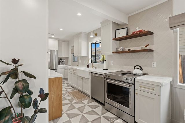 10623 Tinker Avenue, Tujunga, CA 91042