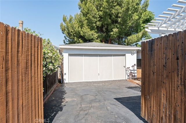 10623 Tinker Avenue, Tujunga, CA 91042