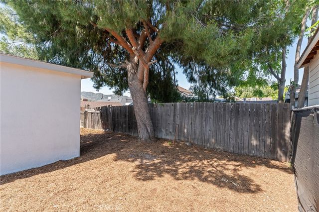 10623 Tinker Avenue, Tujunga, CA 91042