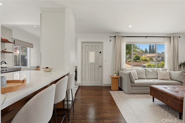 10623 Tinker Avenue, Tujunga, CA 91042