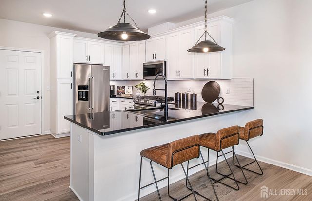 25 Tuckman Drive, South Brunswick, NJ 08852