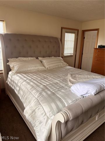 2983 Hampton Road, Cleveland, OH 44120