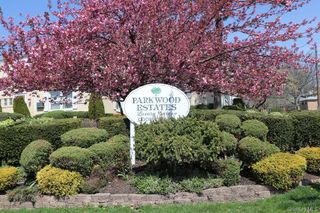 71-11 252 Street 195B, Bellerose, NY 11426