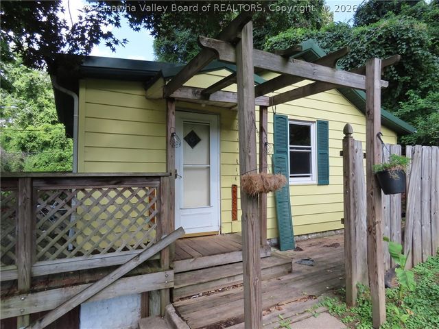 1625 Troy Road, South Charleston, WV 25303