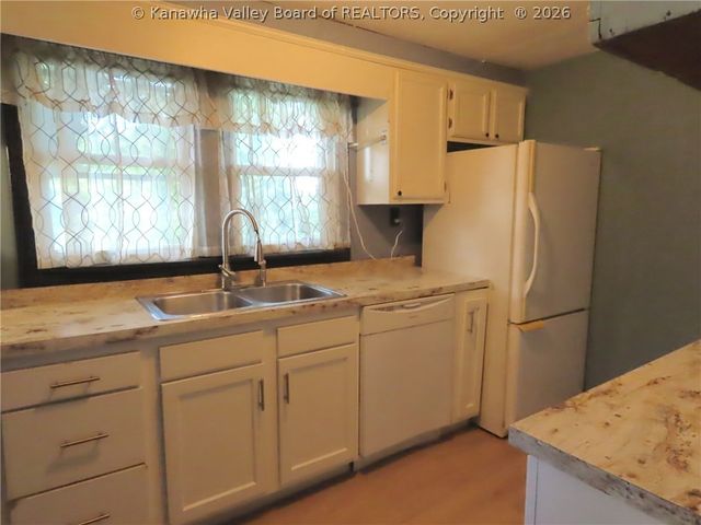 1625 Troy Road, South Charleston, WV 25303