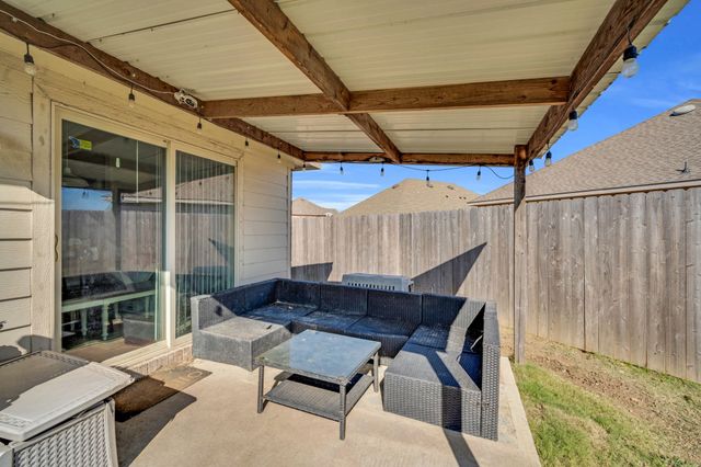 254 Equestrian Drive, Waxahachie, TX 75165