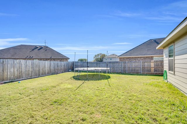 254 Equestrian Drive, Waxahachie, TX 75165
