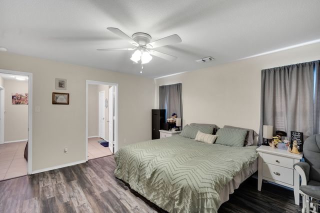 254 Equestrian Drive, Waxahachie, TX 75165