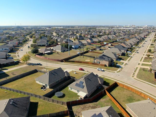 254 Equestrian Drive, Waxahachie, TX 75165