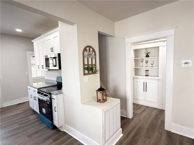 3018 Lorraine AVE, Norfolk, VA 23509