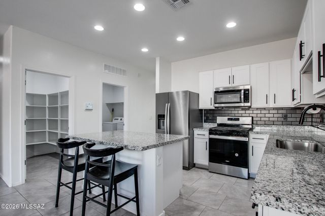 12442 W Lilliston Way, Marana, AZ 85653