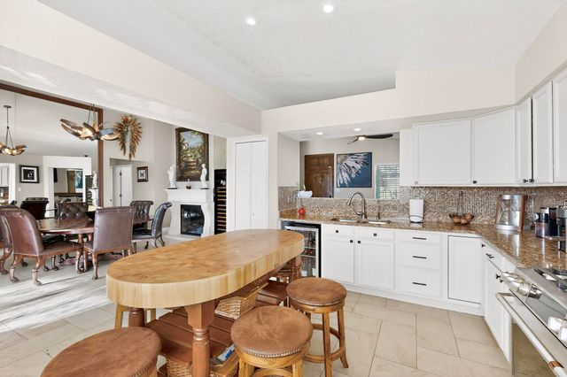 6966 Clark Hills Drive NE, Rio Rancho, NM 87144