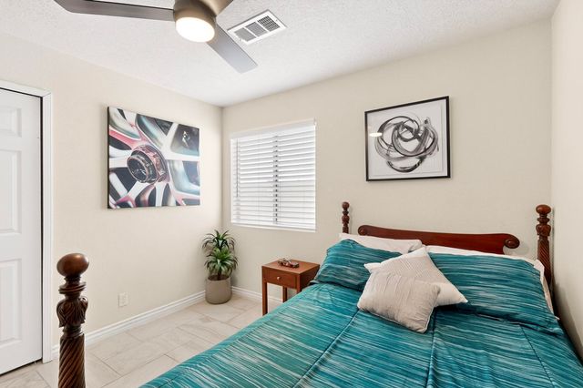 6966 Clark Hills Drive NE, Rio Rancho, NM 87144