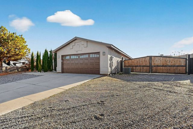 6966 Clark Hills Drive NE, Rio Rancho, NM 87144