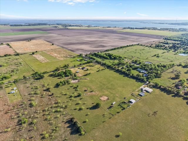 12631 County Road 3270, Kerens, TX 75144