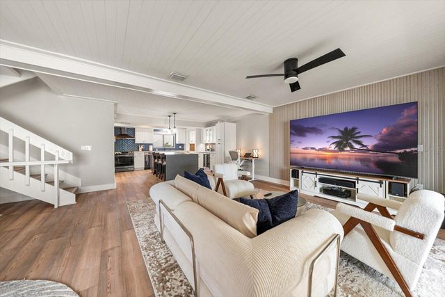 240 WINDWARD PSGE 401, Clearwater Beach, FL 33767