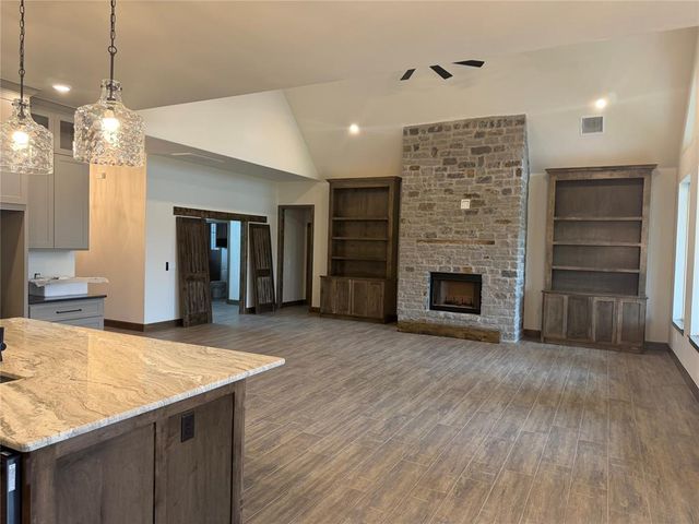929 Dorsi Circle, Newcastle, OK 73065