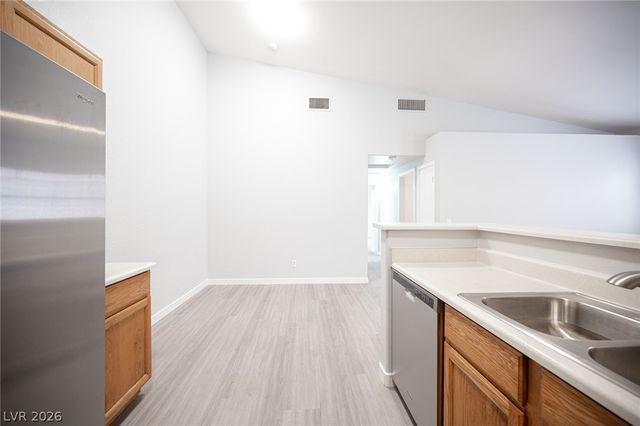 7450 South Eastern Avenue 2068, Las Vegas, NV 89123