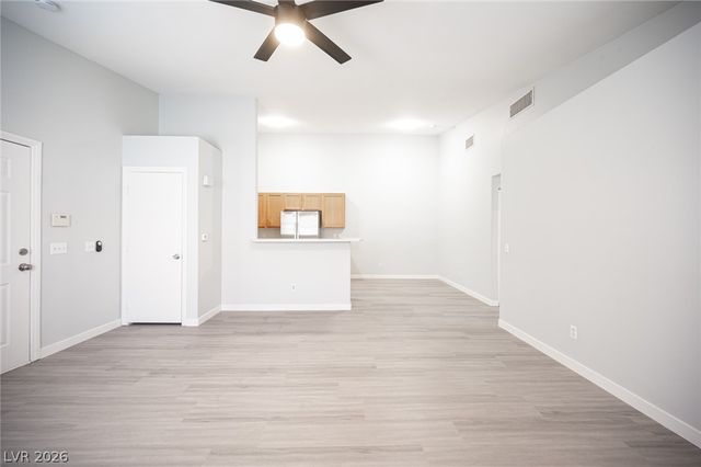 7450 South Eastern Avenue 2068, Las Vegas, NV 89123
