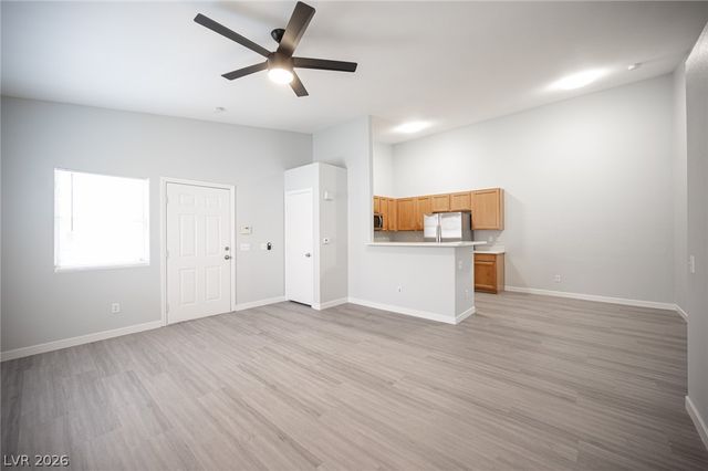 7450 South Eastern Avenue 2068, Las Vegas, NV 89123