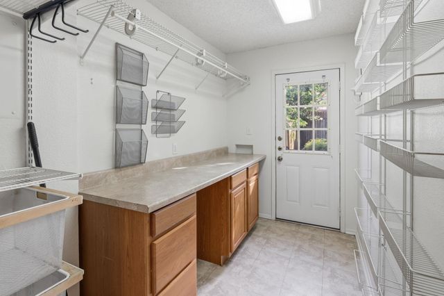 12416 Deer Falls DR B, Austin, TX 78729