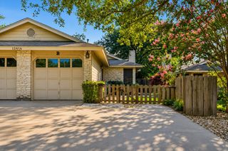 12416 Deer Falls DR B, Austin, TX 78729