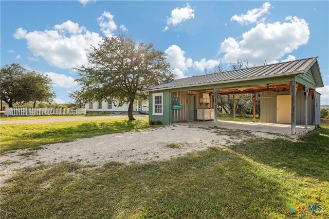 13471 Cedar Valley Road, Salado, TX 76571