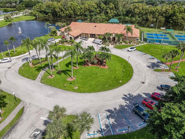 8206 Mooring Circle, Boynton Beach, FL 33472