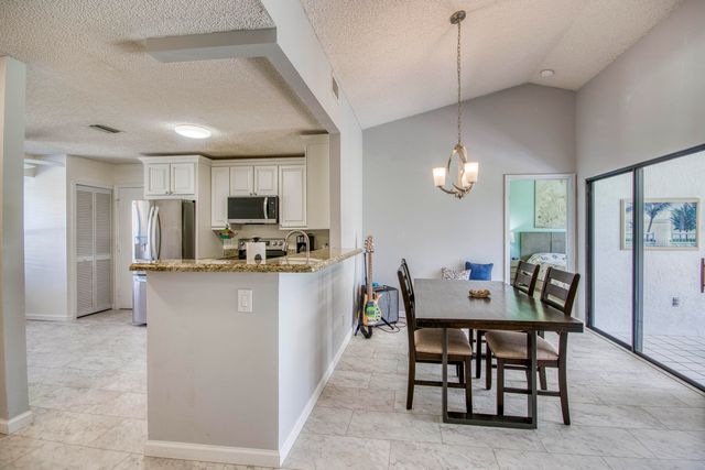 8206 Mooring Circle, Boynton Beach, FL 33472