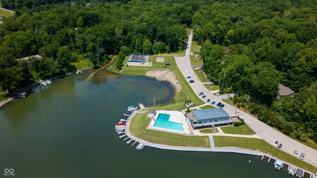 4231 E Lakeview Drive, Martinsville, IN 46151