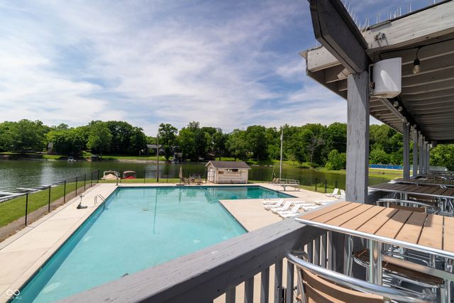 4231 E Lakeview Drive, Martinsville, IN 46151