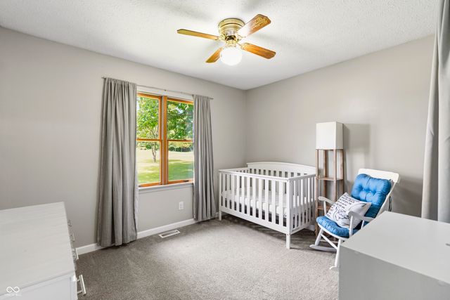 4231 E Lakeview Drive, Martinsville, IN 46151