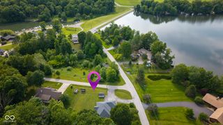 4231 E Lakeview Drive, Martinsville, IN 46151