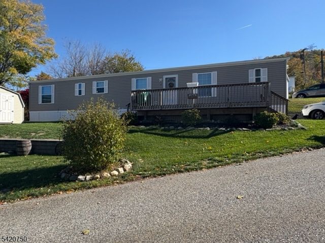 11 Zimmer Drive, Franklin Boro, NJ 07416