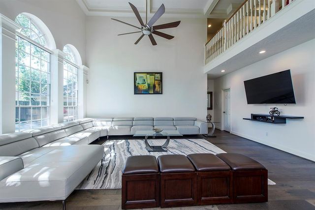 14111 Manderly Drive, Houston, TX 77077